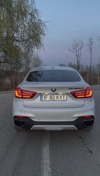 BMW X6 M50d